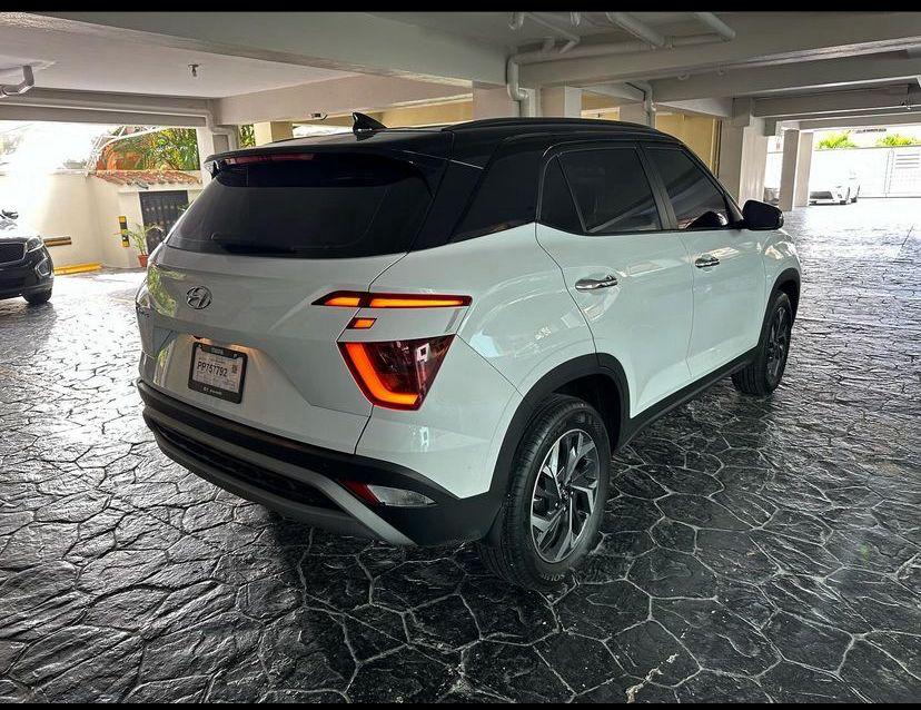 Hyundai Cantus parte trasera