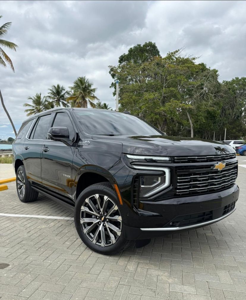 Chevrolet Tahoe frente